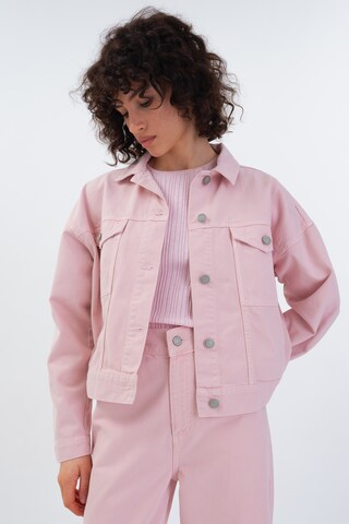 Veste mi-saison 'Feruza' Aligne en rose : devant