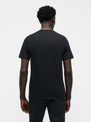 Nike Sportswear Μπλουζάκι σε μαύρο