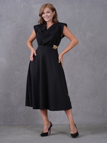 Robe WOMAN VISION en noir : devant