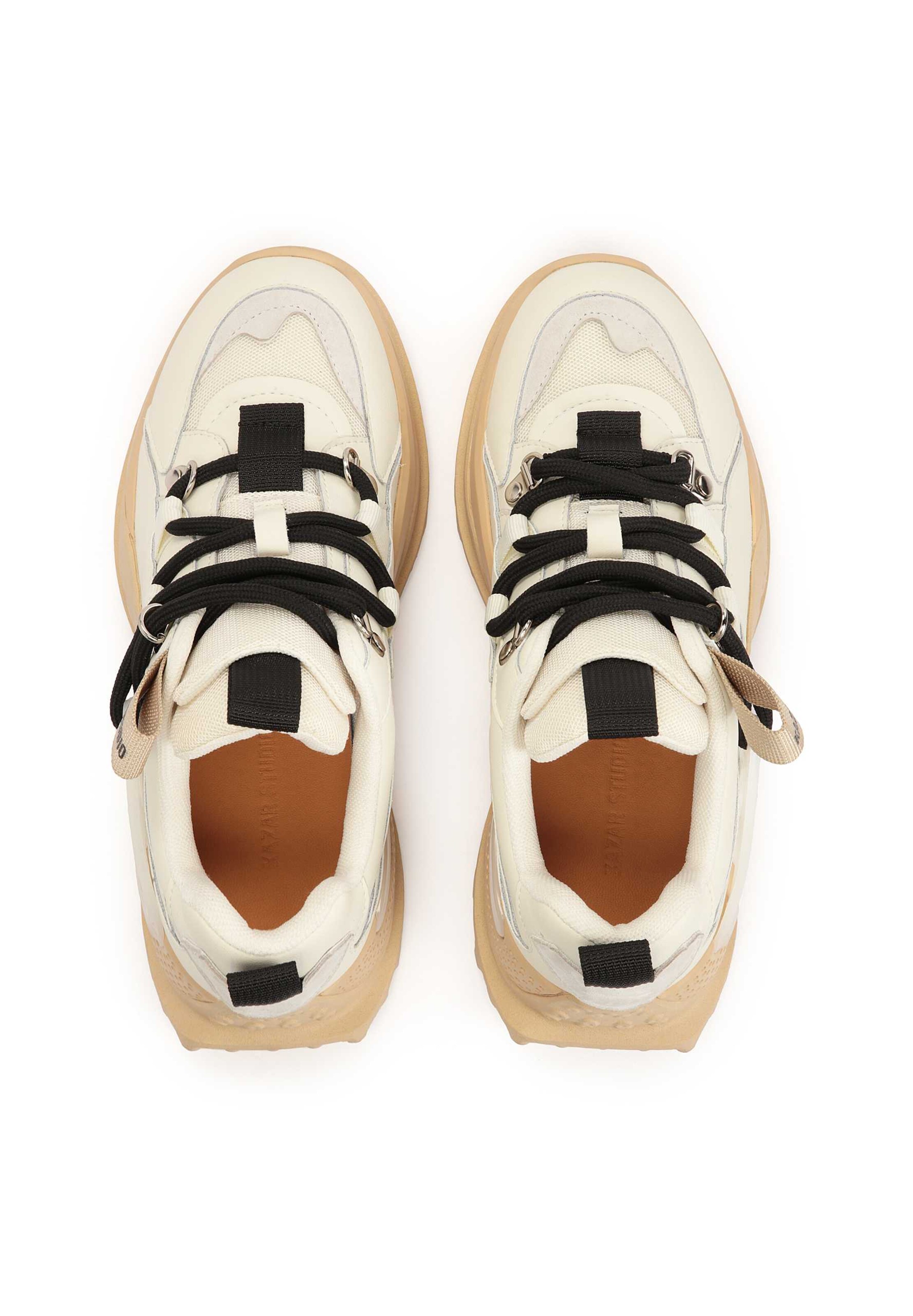 Sneaker bassa di Kazar Studio in beige