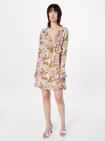 Robe River Island en mélange de couleurs : devant