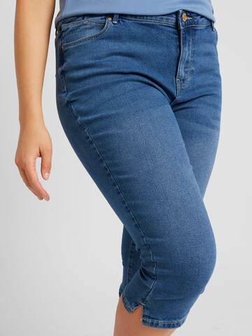 Vero Moda Curve Slimfit Jeans 'JUNE' in Blauw