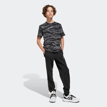 Effilé Pantalon de sport 'Essentials' ADIDAS SPORTSWEAR en noir