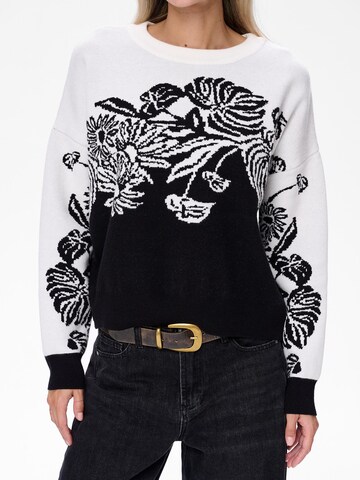 Blue Shadow Sweater in Black