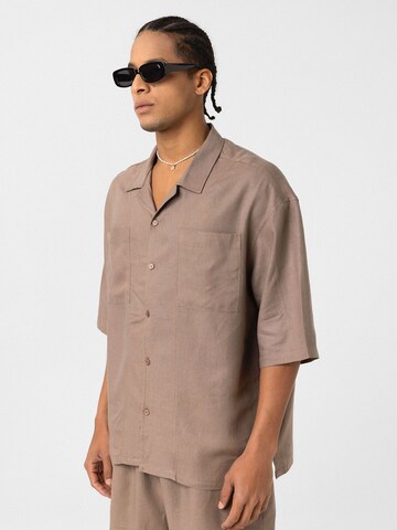 Dandalo T-shirt i brun