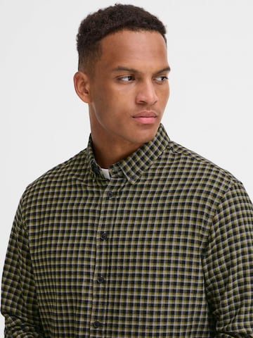 Coupe regular Chemise ' BHATZE SHIRT ' BLEND en gris