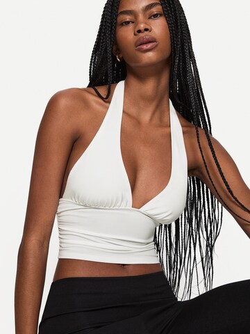 Bershka Toppi värissä beige: etupuoli