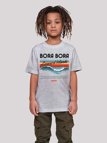 F4NT4STIC Shirt 'Bora Bora Leewards Island' in Grijs: voorkant