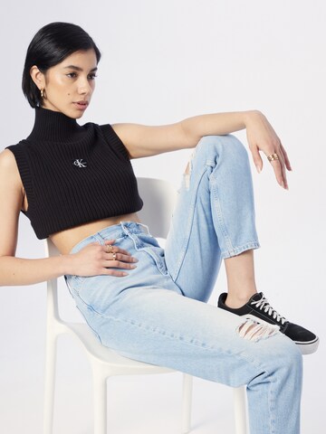 Calvin Klein Jeans Loosefit Džíny – modrá