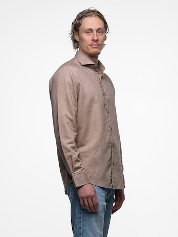 Vercate Slim Fit Businesshemd 'No. 35'‌‌‌‌‌‌‌ in Braun