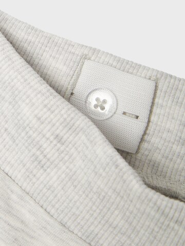 NAME IT - regular Pantalón 'Volta' en gris