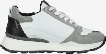 BULLBOXER Sneaker in Weiß