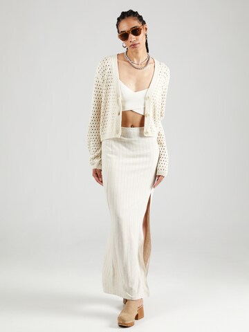 Cardigan 'Cecile' ABOUT YOU en beige