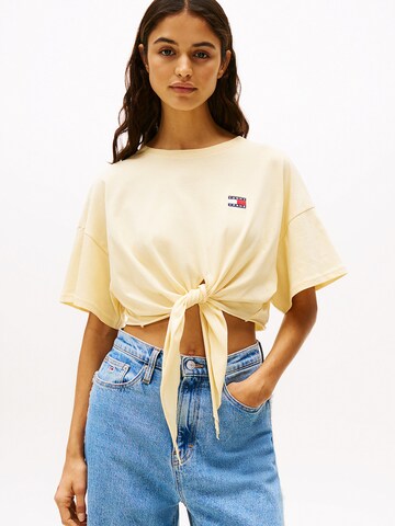 T-shirt Tommy Jeans en jaune : devant
