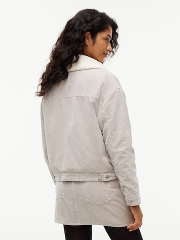 Tommy Jeans Tussenjas in Grijs