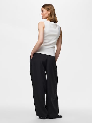 Top 'PCMay' di PIECES in bianco