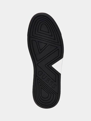 GUESS Sneaker 'Venice' in Braun