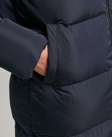 Manteau d’hiver Superdry en bleu