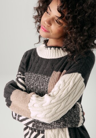 Aniston CASUAL Pullover in Weiß