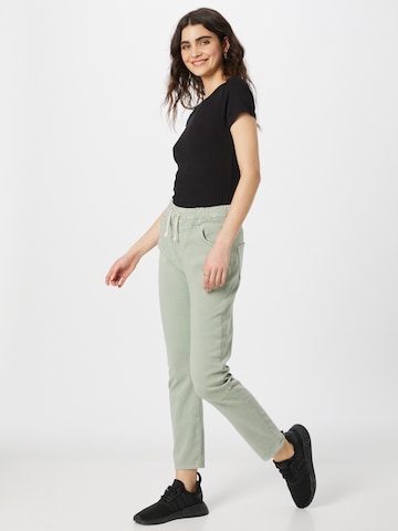 Regular Pantaloni 'TAHOPO' de la LTB pe verde
