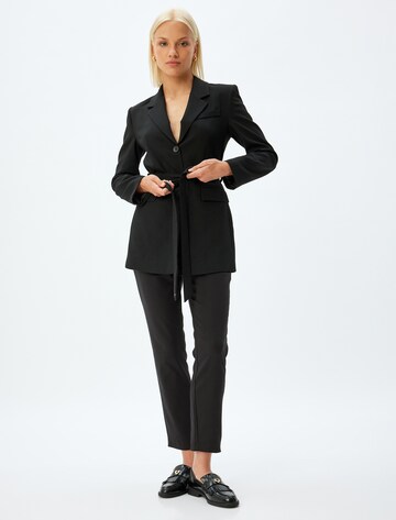 Koton Slimfit Chino in Zwart