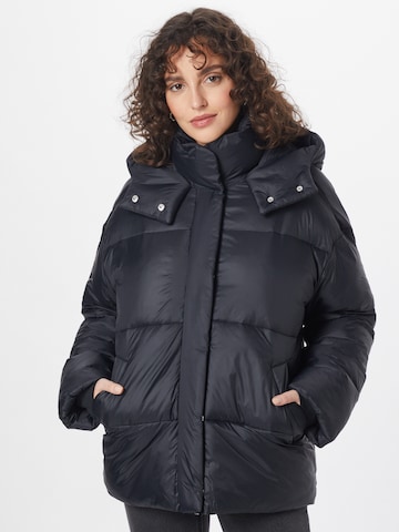 Abercrombie & Fitch Winter Jacket in Black: front