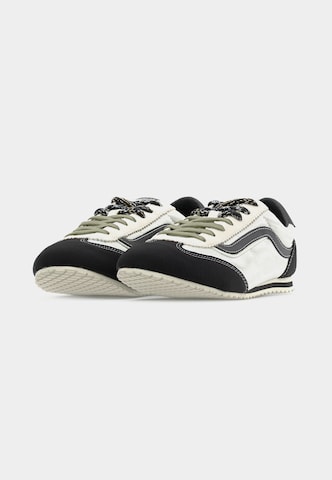 Sneaker bassa 'Super Lowpro' di VANS in nero