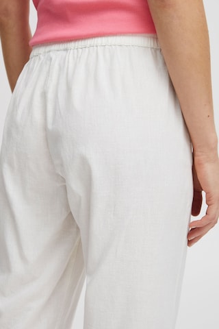 regular Pantaloni 'Maddie' di Fransa in bianco