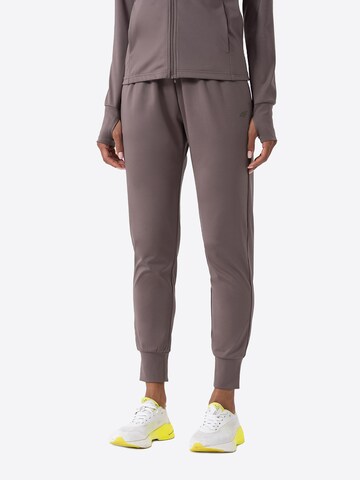 Effilé Pantalon de sport 4F en bronze : devant