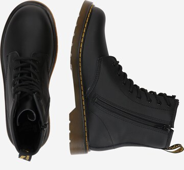 Dr. Martens Saappaat '1460  YOUTH' värissä musta