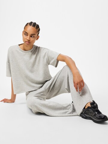 PIECES Sweatshirt 'PCPolly' in Grijs