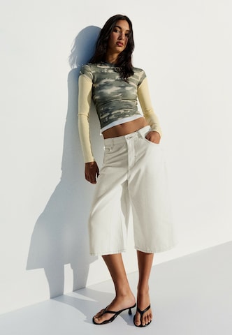 Wide leg Jeans di Bershka in bianco: frontale