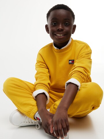 Effilé Pantalon TOMMY HILFIGER en jaune