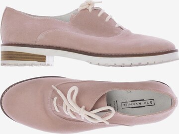 5TH AVENUE Flats & Loafers in 39 in Pink: front