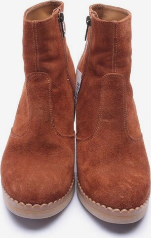 See by Chloé Dress Boots in 39 in Brown
