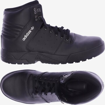 ADIDAS ORIGINALS Stiefel 47 in Schwarz: predná strana