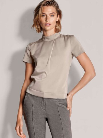MADELEINE Blouse in Bruin: voorkant