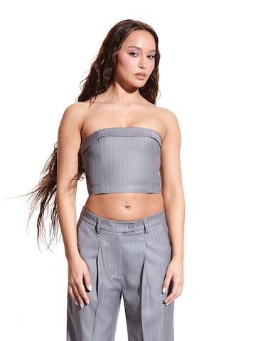sry dad. co-created by ABOUT YOU Top in Grey: front