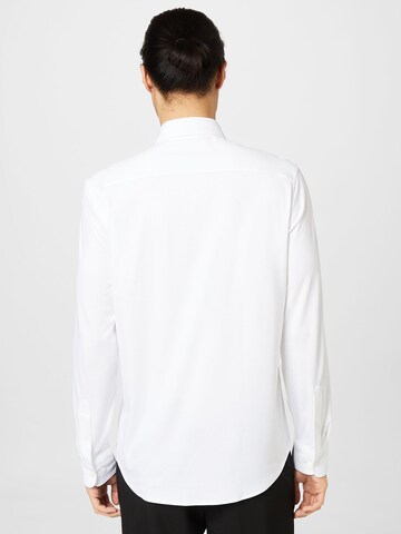 Coupe slim Chemise Calvin Klein en blanc