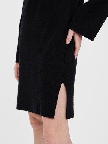 Robes en maille VERO MODA en noir