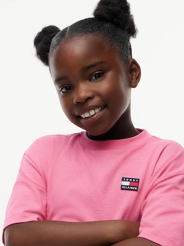 TOMMY HILFIGER T-Shirt 'Essential' in Pink
