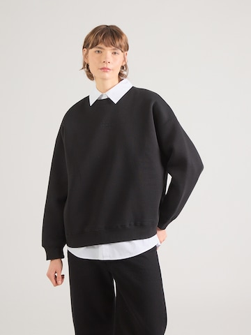 MADS NORGAARD COPENHAGEN - Sudadera 'Atli' en negro: frente