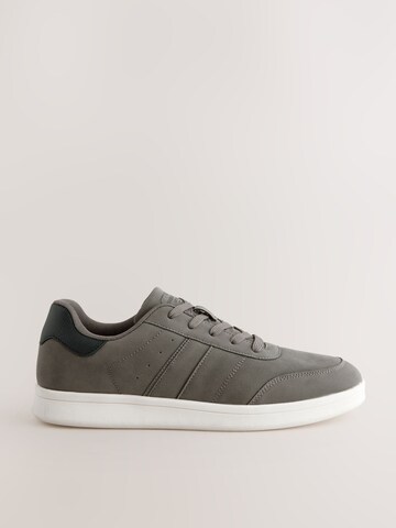 Sneaker bassa di Next in grigio