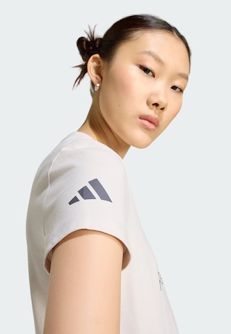 ADIDAS PERFORMANCE - Camisa funcionais 'Audi Revolut F1 Team DNA' em branco