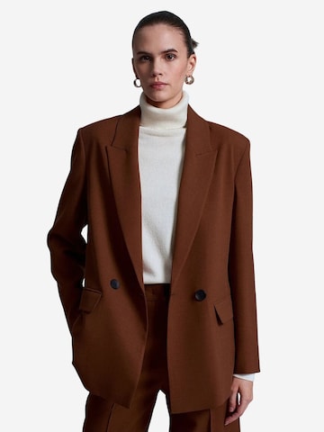 Dilvin Blazer in Braun