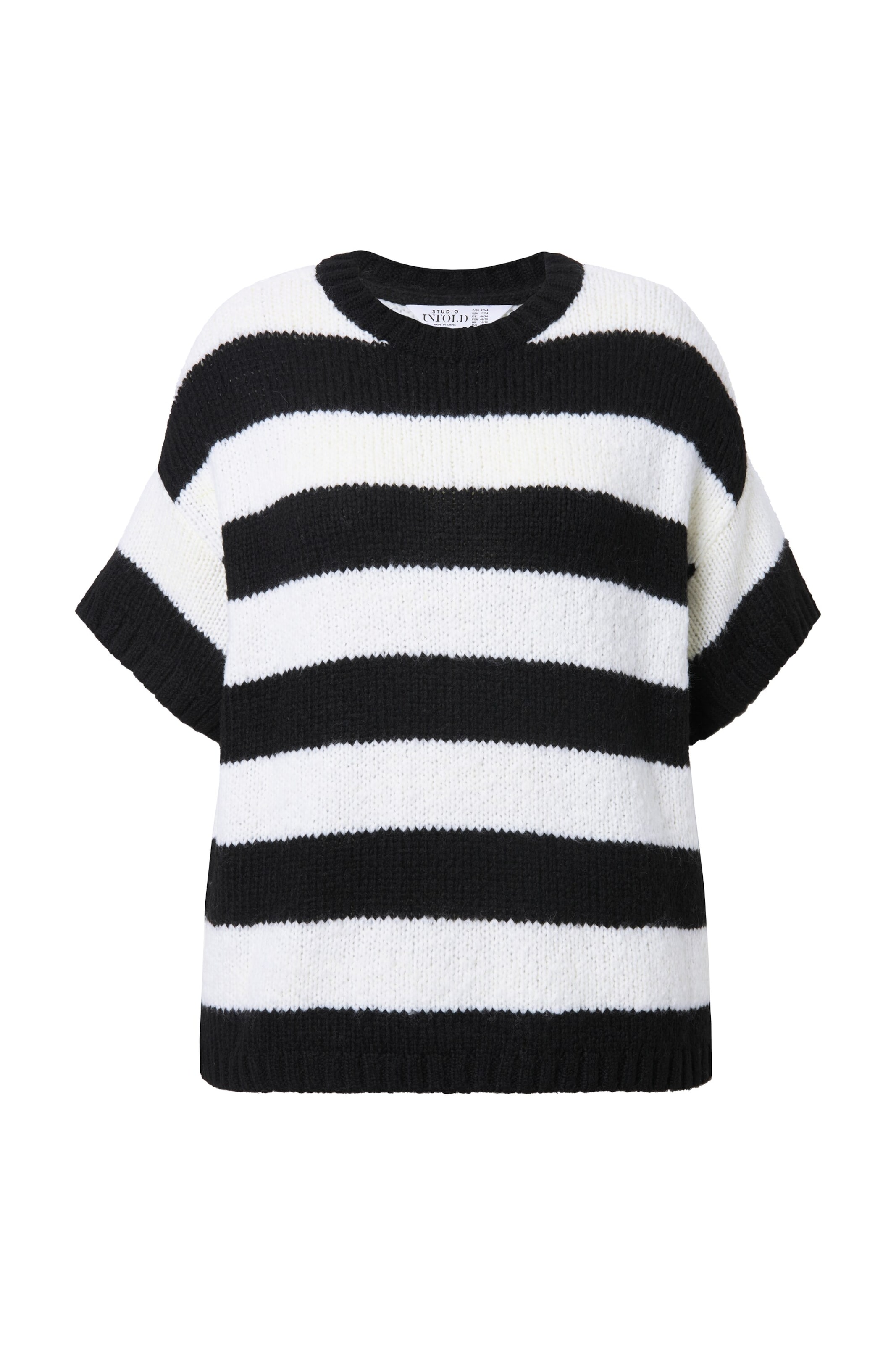 Studio Untold Pullover in Schwarz: Vorderseite