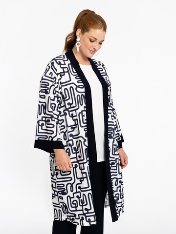 Cardigan YOEK en blanc : devant