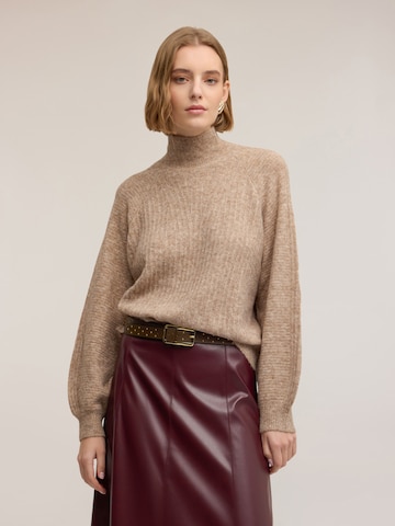 Pullover di MOTIVI in beige
