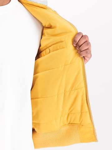 ALPHA INDUSTRIES Between-season jacket 'Ma-1 Zh' in Yellow: side