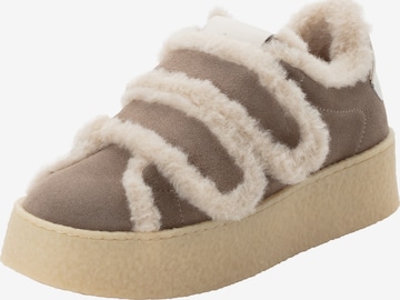 Sneaker bassa di Tamaris in marrone: frontale